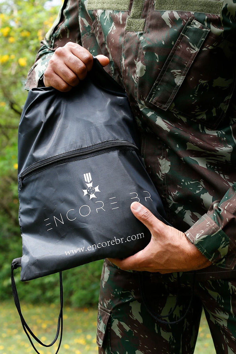 FARDA DO EXÉRCITO BRASILEIRO - MODELO NOVO IMPERMEÁVEL - (BRINDE) MOCHILA DE TRANSPORTE E CORDÃO TÁTICO